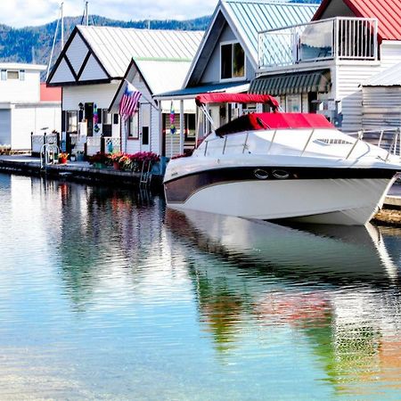 Scenic Bay Float Home Hideaway Athol 外观 照片
