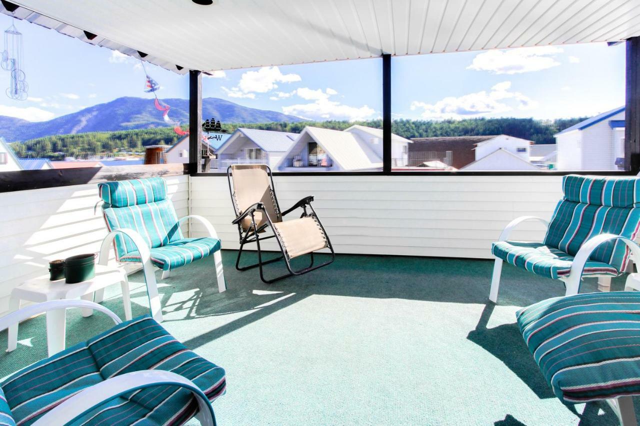 Scenic Bay Float Home Hideaway Athol 外观 照片